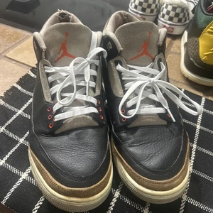 Taglia 11,5 - Jordan 3 Retro Mid Desert Elephant - Foto 1 di 9