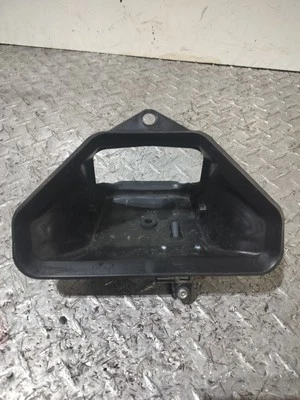 Yamaha FZ10 MT10 2016-2025 OEM MONTAJE DE CONDUCTO DE ADMISIÓN CENTRAL  Foto 1 de 4