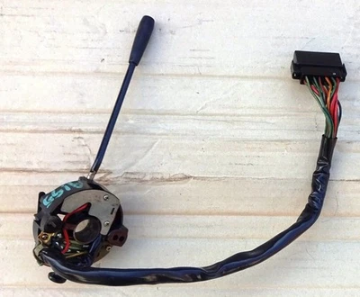 Interruttore faro segnale di svolta piantone sterzo MITSUBISHI FIORE A155... - Immagine 1 di 4
