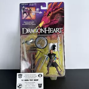Kenner DragonHeart BRAVE KNIGHT BOWEN w/Battering Bola Tripod Factory Sealed NIB - Picture 1 of 22