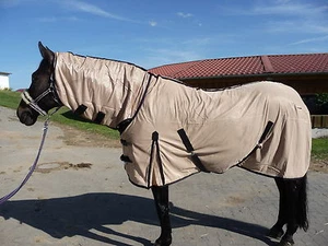 **FLIEGENDECKE**BEIGE  für die Koppel- NEU mit Halsteil 65 cm - Bild 1 von 1