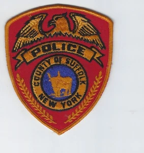 **PARCHE DE POLICÍA DEL CONDADO DE SUFFOLK DE NUEVA YORK** - Imagen 1 de 1