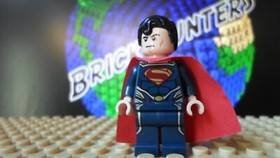 LEGO&reg; DC Universe&trade; Man of Steel - Superman - Dark Blue Suit - (2013) &ndash; 76002