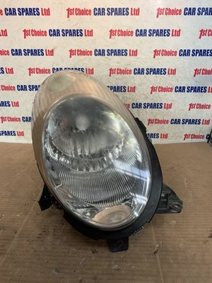 NISSAN MICRA MK3 K12 2004 LADO DEL CONDUCTOR CROMO INSERCIÓN LUZ HALÓGENA LÁMPARA DE CABEZA Foto 1 de 4