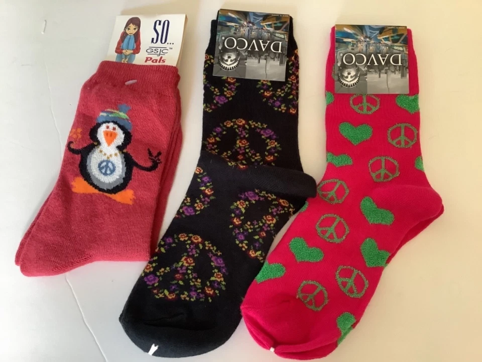 3 PARES CALCETINES NAVIDAD NOVEDAD MUJER * NUEVOS CON ETIQUETAS * SIGNOS DE PAZ * ROJO/NEGRO/ÓXIDO Foto 1 de 1