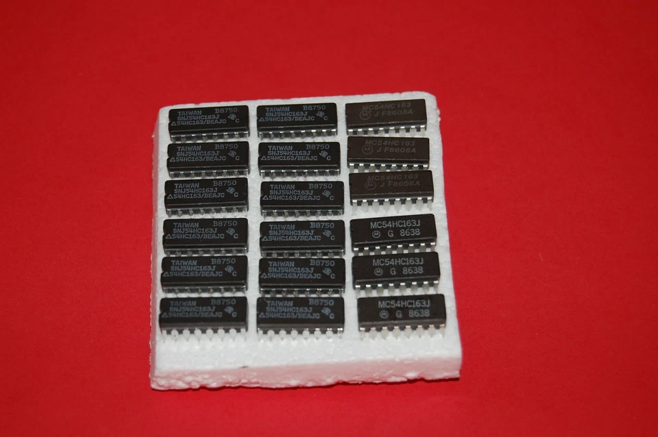 74HC161  74HC163  74HC164  74HC165  74HC175  74HC193  74HC194  74HC240 Old stock - Photo 1/1