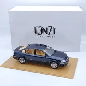 DNA Collectibles 1/18 Volkswagen VW Passat W8 2001 DNA000029 Resin Model Blue - Imagen 1 de 9