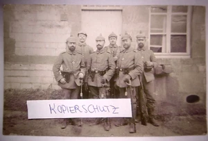 Alte Postkarte/ Echtfotokarte "Soldatengruppe", gel. 1915 - Bild 1 von 2