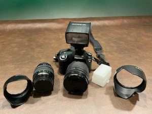 Pentax K 100D DSLR Digital Camera + Multiple Lenses + External Flash Bundle - Picture 1 of 9