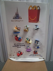 McDonalds Disney World 50th Anniversary Display Board 2022 komplett 8 Spielzeugset - Bild 1 von 8