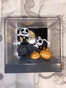 The Nightmare Before Christmas - Disney Doorables Movie Moments Series 2 - Picture 1 of 3