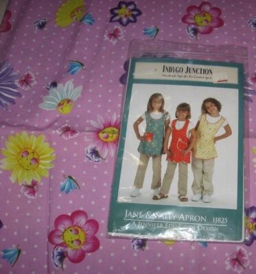 Lot Kid's Apron pattern + fabric Donna Dewberry Indygo Junction pink floral blue - Image 1 of 4