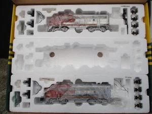 S Helper 00943 Santa Fe Passenger F-7AA (10/17/24) AC/DC/Locomatic - Picture 1 of 5