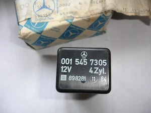 Relais f. Mercedes Benz Leerlaufabschaltventil  Tl. Nr.0015457305 - Bild 1 von 3