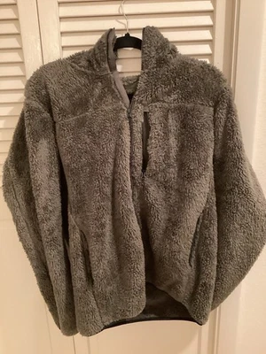Chaqueta con Capucha Uniqlo Teddy Polar Cremallera Frontal Gris 3 Bolsillos Frontales Generosa Talla M Foto 1 de 4