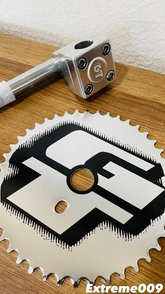 Anillo de cadena GT estilo mazo vástago plateado cuello de ganso DYNO Freestyle + logotipo GT 44t Foto 1 de 4