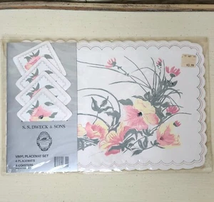 VTG Vinyl Placemats & Coasters Floral Set Of 4 - Picture 1 of 12