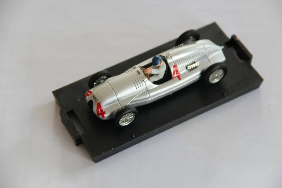 AUTO UNION TIPO D 1938 - Tazio NUVOLARI - 1/43 - Photo 1/1