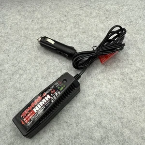 TRAXXAS 2975 4 Amp 6-7 Cell NIMH DC Peak Detection Fast Charger Car - Photo 1/3