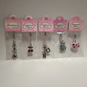 Lot de 5 pendentifs breloques pour téléphone portable : fleur, cerise, serrure et clé, hibou et couronne - Photo 1 sur 1