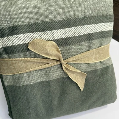 POTTERY BARN TEEN MIDFIELD DUVET COVER, FULL/QUEEN 100% COTTON ~ DARK GREEN - Image 1 of 4
