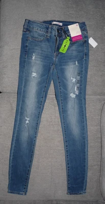 Pantalones de mezclilla SO Ultimate Jegging tiro bajo 3/26W desgastados elásticos lavado ligero nuevos con etiquetas Foto 1 de 4