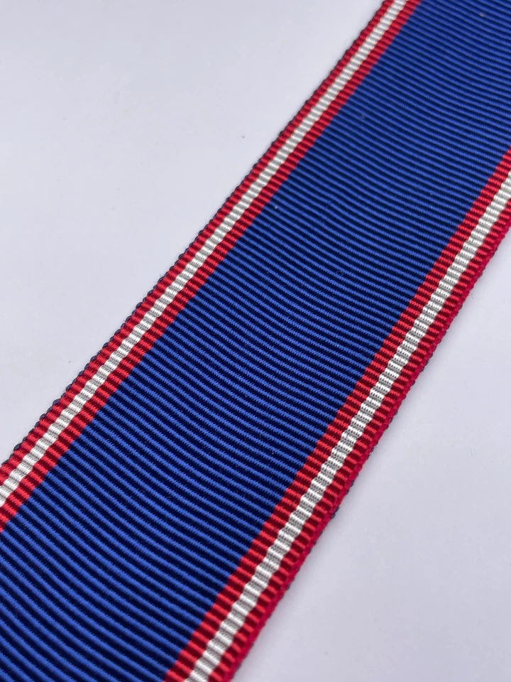 Reproduction British Royal Victorian Medal (1896) Ribbon, Full Size Medal - Image 1 of 1