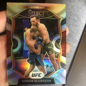 UFC Select Prizm 2021 CONNOR MCGREGOR ARGENT. CONCOURS LEVEL HOLO #40 - Photo 1 sur 2