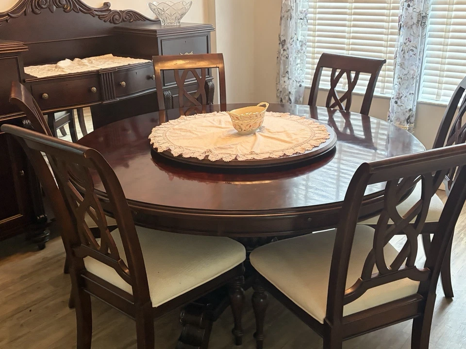 dining room set 6 chairs 3 Leafs And Full Size Sideboard Stanley - Image 1 of 4