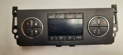 Chevy Silverado 386132R003290543 Climate Control - Image 1 of 2