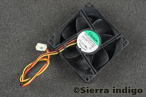 Sunon KD1208PTB1 13.(2).E.F.GN 80mm x 25mm DC12V 1.7W 3-Pin 3-Wire Fan - Picture 1 of 1