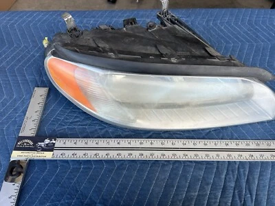 2008-2011 Volvo XC70 S80 RH Right Passenger Halogen Headlight 31214356 OE #4335E - Image 1 of 4