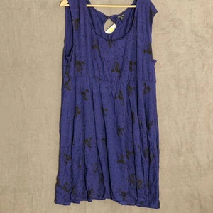 Torrid Kleid Damen 3 blau Totenkopf Print ärmellos Empire Taille Skater fließend - Bild 1 von 7
