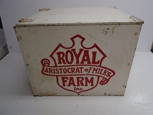 Vintage ROYAL FARM INC. "Aristocrat of Milk" WOOD MILK PORCH BOX - Double Sided - Picture 1 of 11