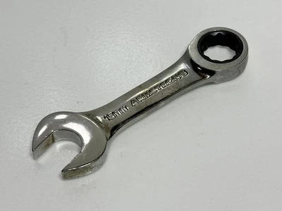 Llave combinada de trinquete rechoncha métrica de 19 mm Armstrong Tools EE. UU. 54-119 12 PT Foto 1 de 4