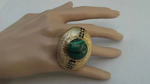 Anillo cortador de gemas Mimco, piedra malaquita, L o S, nuevo con etiquetas, precio de venta sugerido por el fabricante $149 - Imagen 1 de 9