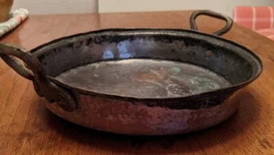 Antique Pan - Picture 1 of 2