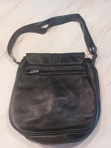 BREE schwarz Leder Crossbody Umhängetasche Handtasche Schultertasche 30x28 x9 cm - Bild 1 von 11