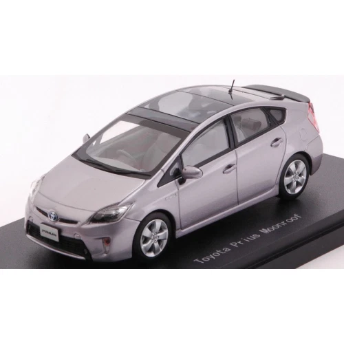 TOYOTA PRIUS MOONROOF LIGHT PURPLE MICA METALLIC 1:43 Ebbro Auto Stradali Modell - Immagine 1 di 1
