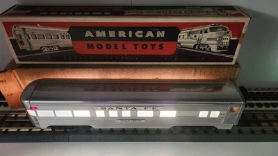 AMT #2005 Santa Fe Indian Arrow Aluminum Observation Car Original Box & Shipper! - Image 1 of 4