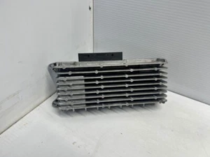 Audi A4 B8 2.0D-M Tuner Audio Verstärker 8T0 035 223 AH 2009 - Bild 1 von 10