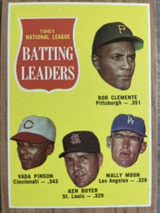 1962 TOPPS #52 NL BATTING LEADERS ROBERTO CLEMENTE / PINSON / BOYER / MOON (EX+)