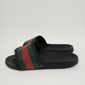 adilette gucci