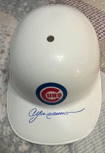 RYNE SANDBERG & ANDRE DAWSON AUTOGRAFO CUBS SOUVENIR BATTUTA CASCO CON CERTIFICATO DI AUTENTICITÀ - Foto 1 di 3