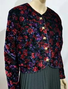 Vintage 70s 80s Retro Red Black Quilted Velvet Cropped Shrug Jacket M - Picture 1 of 7