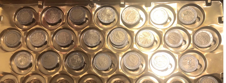 2 euro commémorative  - Tous les pièce - Photo 1/1