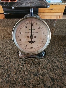 Antique Universal Household Scale - Landers Frary & Clark - 20 lb Family Scale - Picture 1 of 13