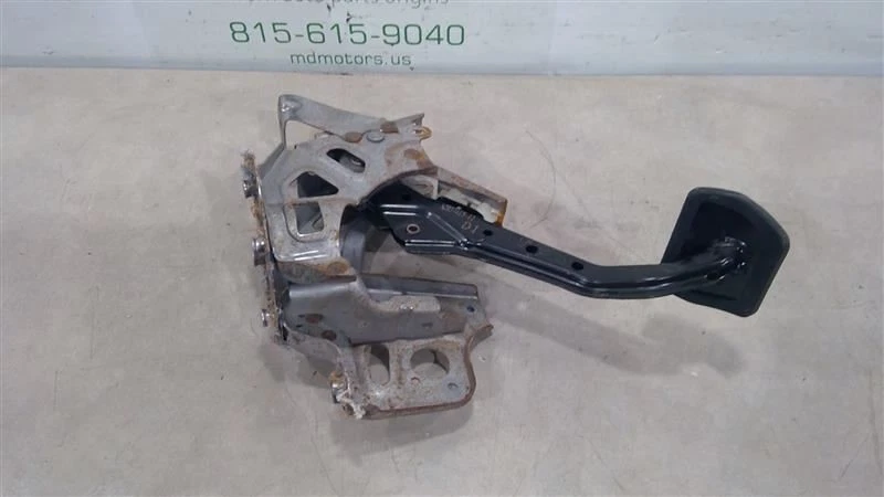 2019 - 2023 NISSAN ALTIMA BRAKE BRAKING FOOT STOP PEDAL W/ SENSOR ASSEMBLY OEM - Image 1 of 4