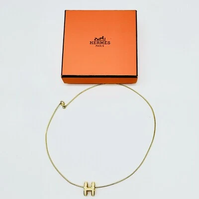 "Collar colgante HERMES Pop H 16,75"" precio de venta al por menor $495" Foto 1 de 4