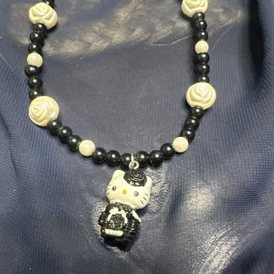 "Collar Hello Kitty Joyería Halloween Blanco y Negro 76-06 Marca 14"" Niños" Foto 1 de 4